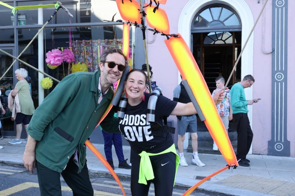 Chris O'Dowd in opening parade boyle arts festival